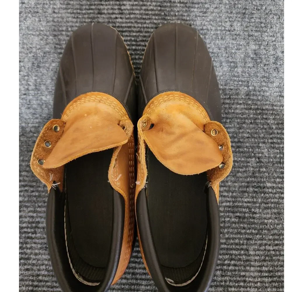 L. L. Bean Mens Size 10M Brown and Tan 